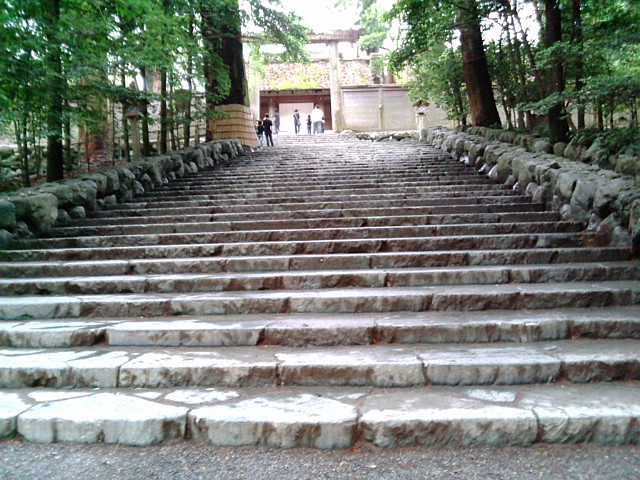 本堂への階段